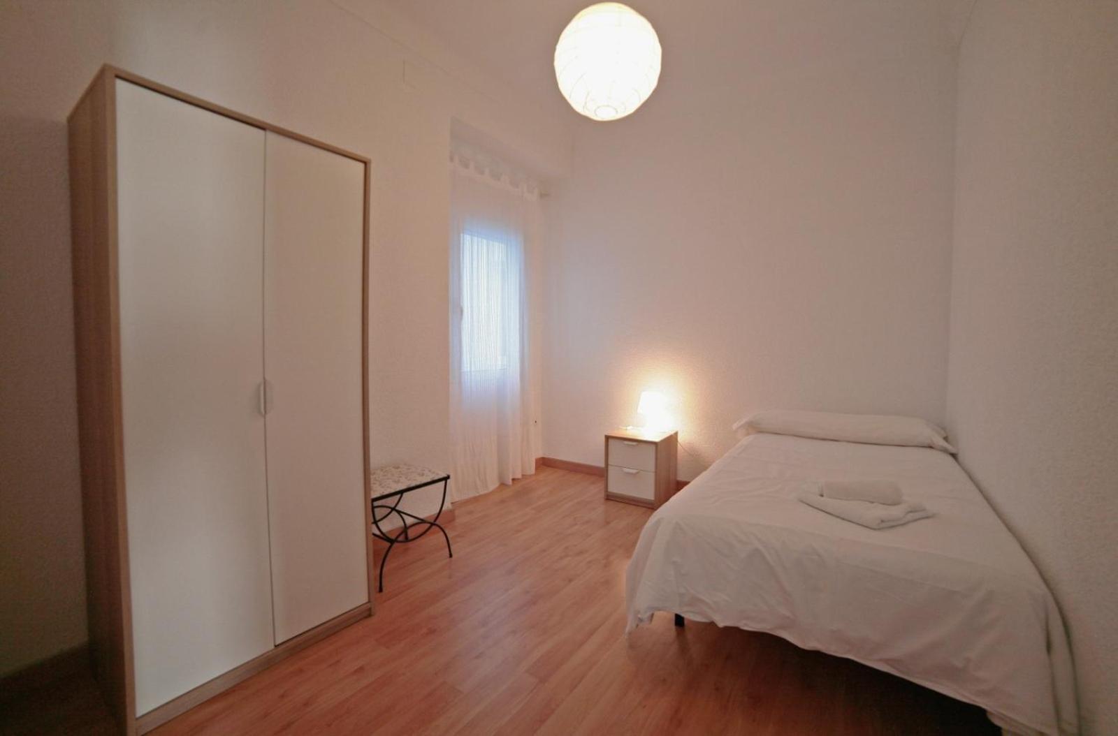 Apartamentos Bahía Alicante Exterior foto