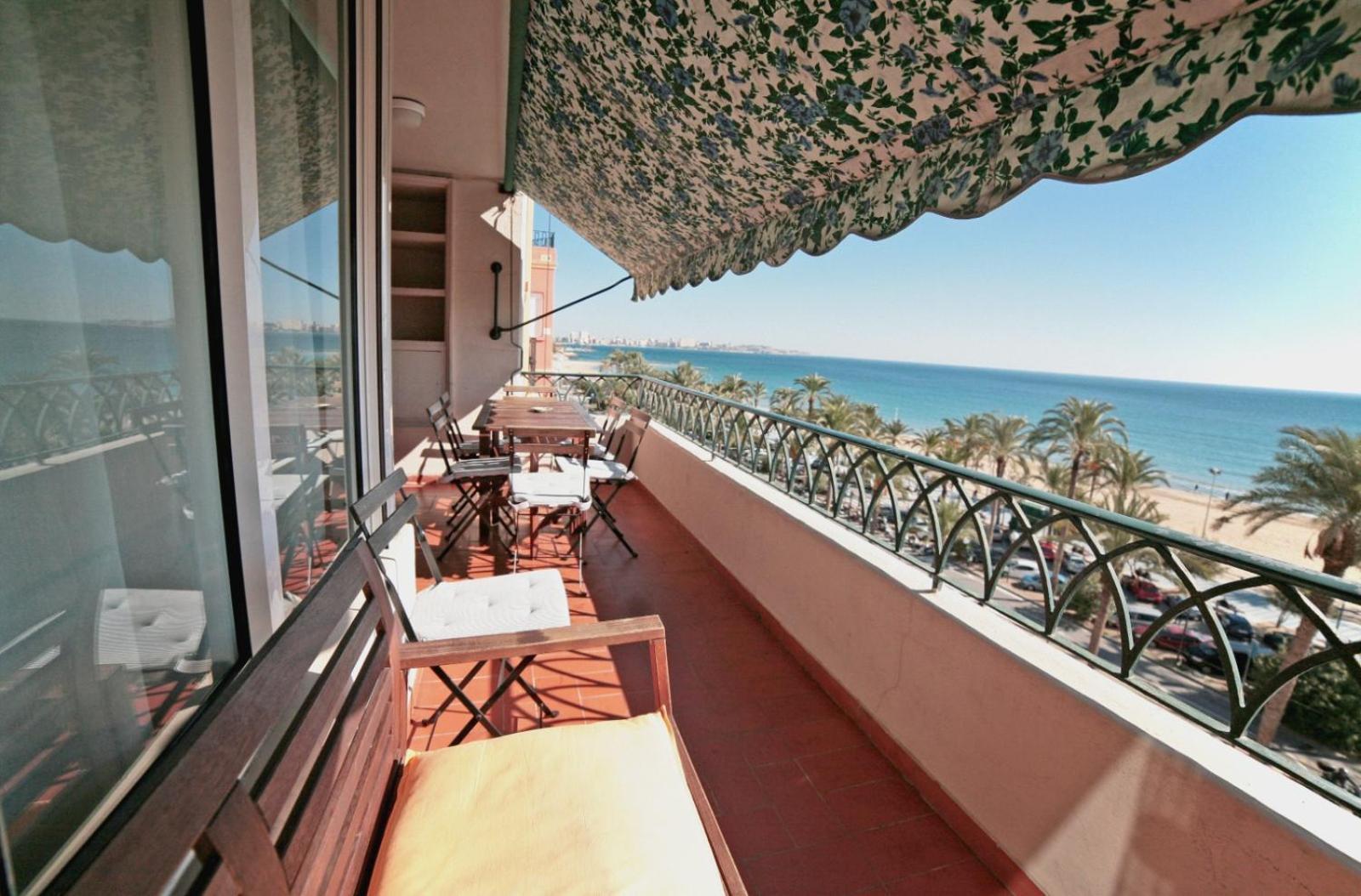Apartamentos Bahía Alicante Exterior foto