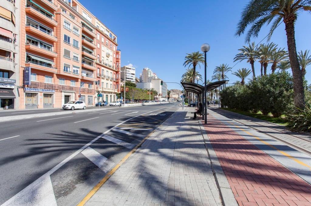 Apartamentos Bahía Alicante Exterior foto